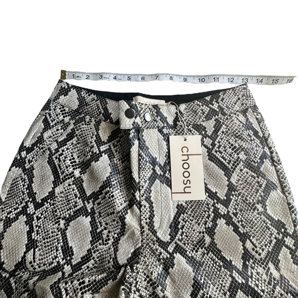 Choosy Women's Faux Snakeskin Wide Leg Pants Size 4 NWT - Picture 5 of 6